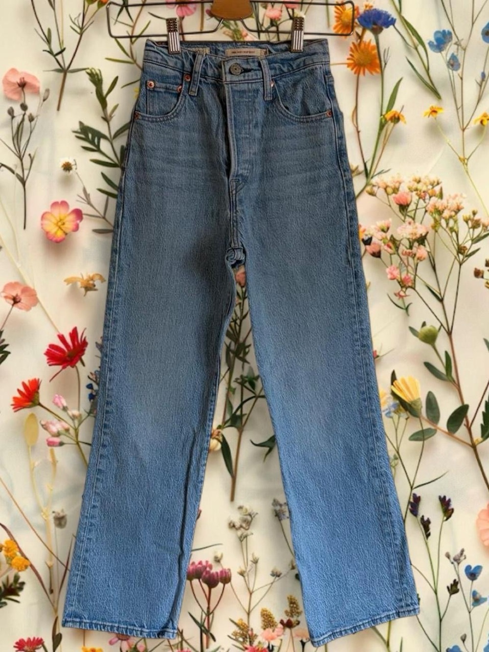 Levi's Ribcage Crop Boot Jeans